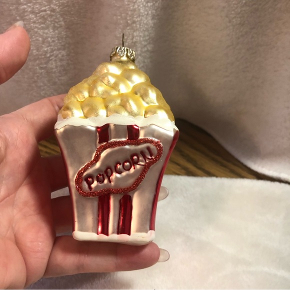 FINAL SALE- LEAVING CLOSET-NO FURTHER DISCOUNTS - Picture 3 of 6